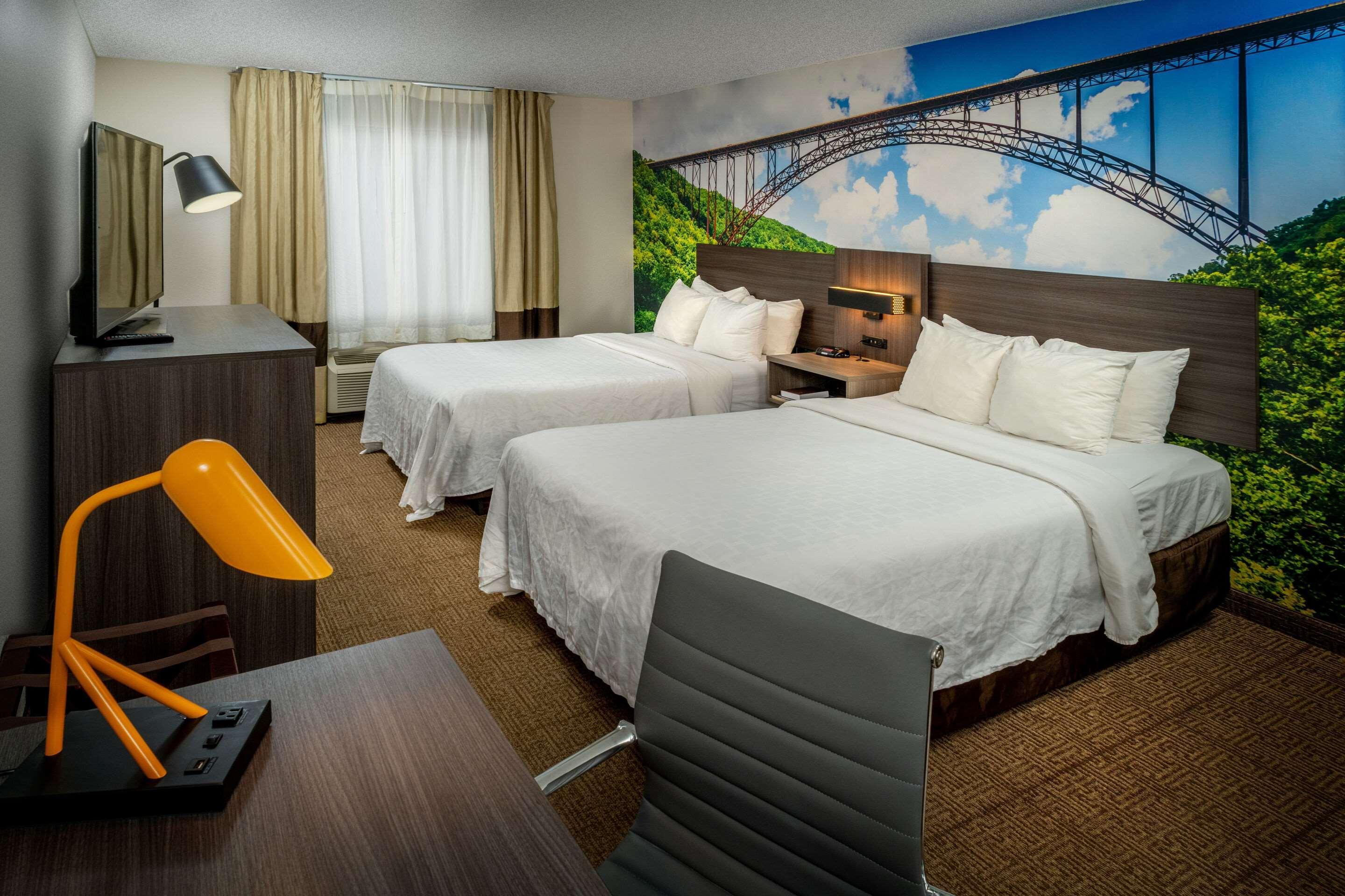 Clarion Pointe Beckley Hotell Exteriör bild