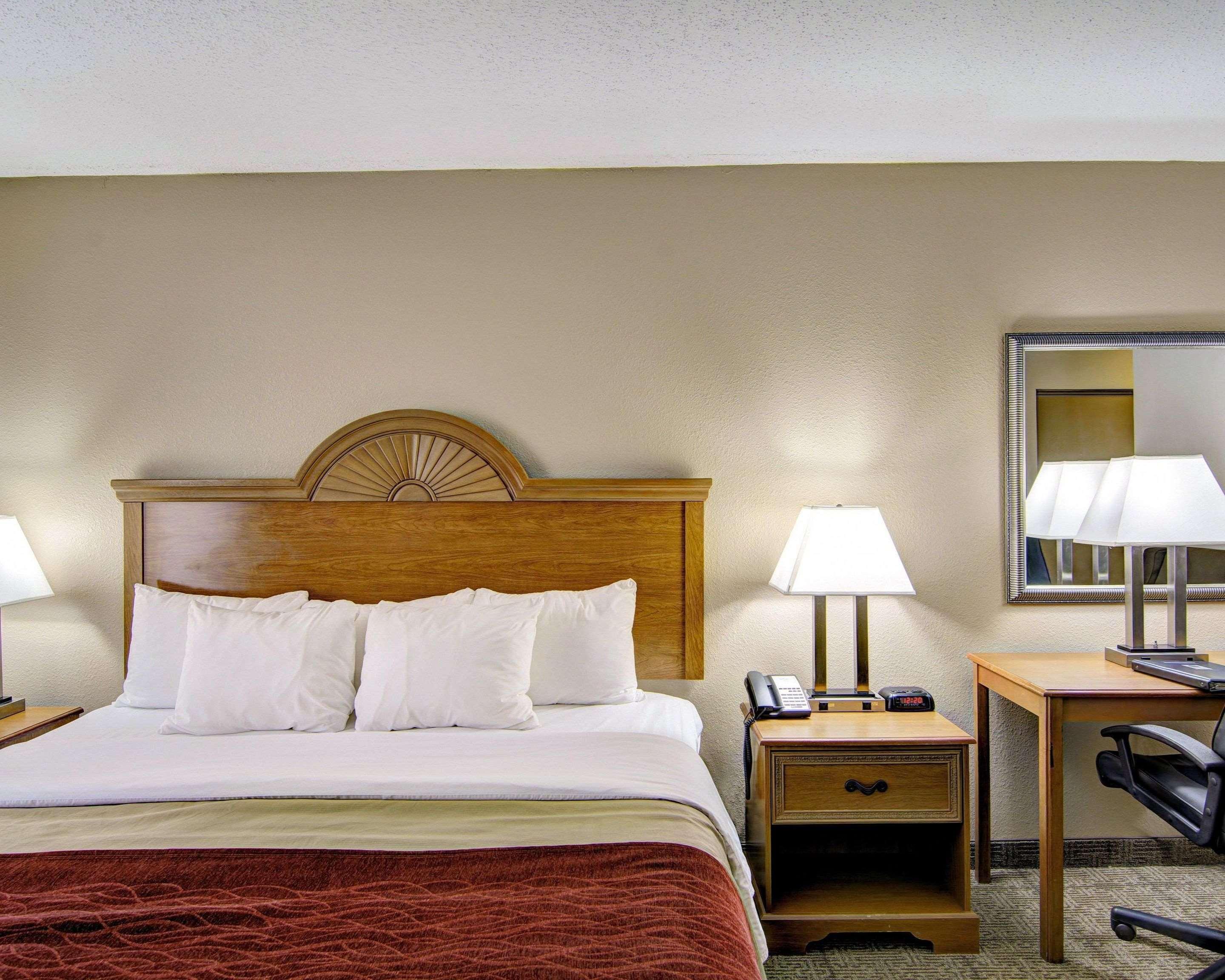 Clarion Pointe Beckley Hotell Exteriör bild