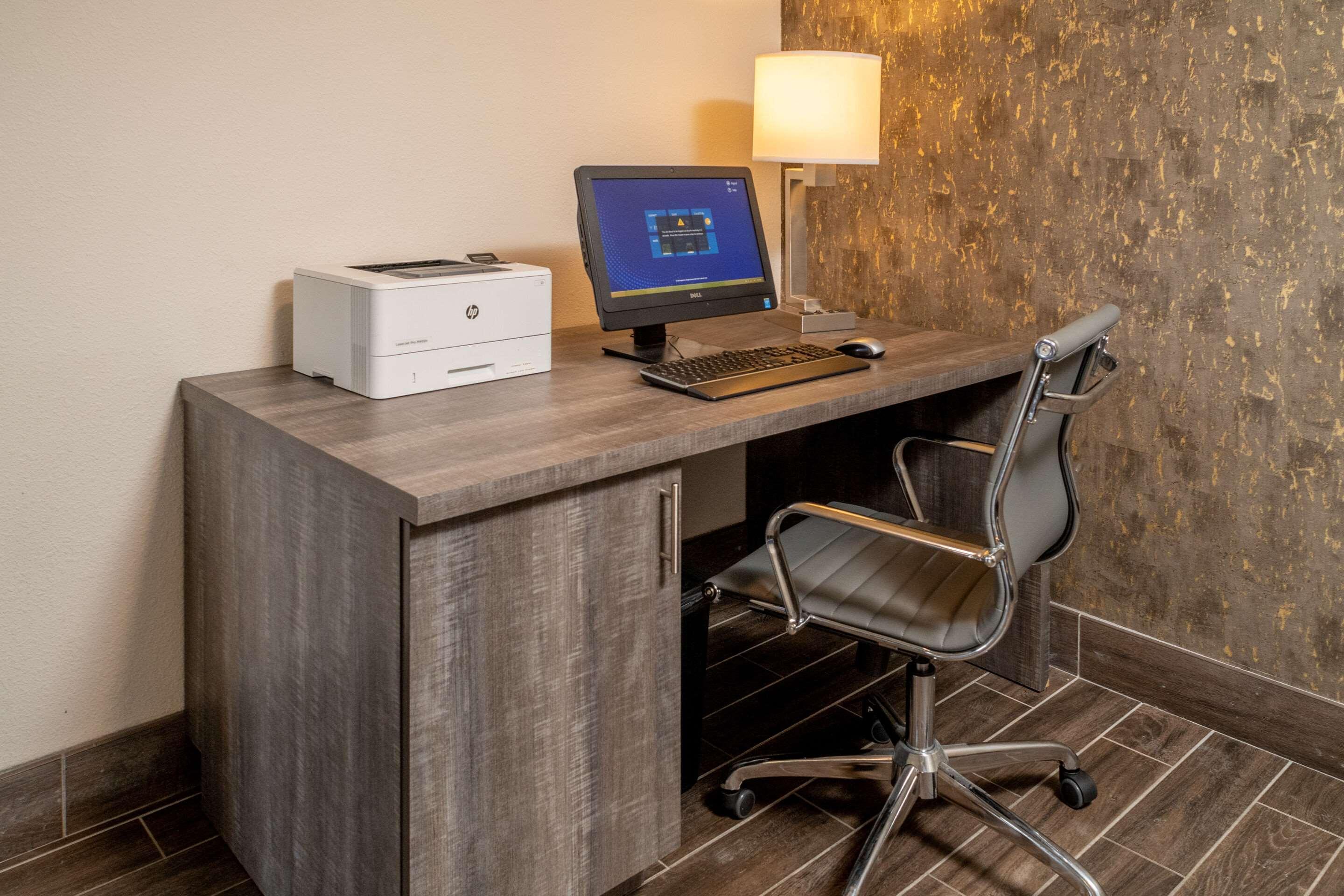 Clarion Pointe Beckley Hotell Exteriör bild